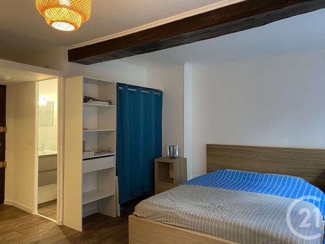 Appartement Studio à louer FONTAINEBLEAU