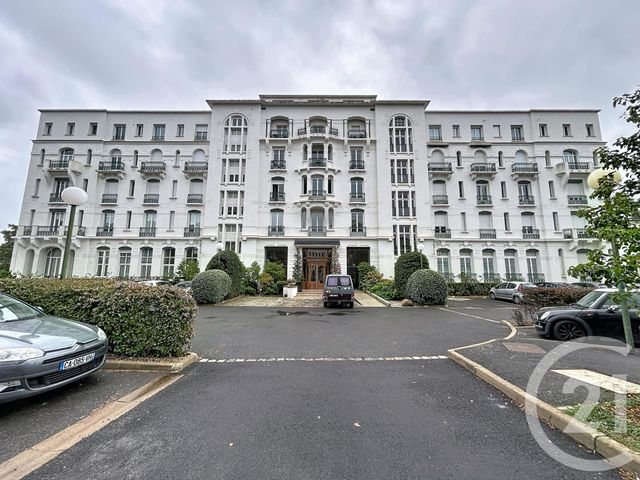 Appartement 3 pièces à vendre - 3 pièces - 45.57 m2 - AVON - 77 - ILE-DE-FRANCE - Century 21 Agence Babut