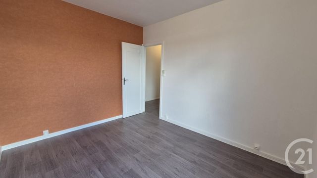 Appartement T3 à louer - 3 pièces - 61.46 m2 - AVON - 77 - ILE-DE-FRANCE - Century 21 Agence Babut