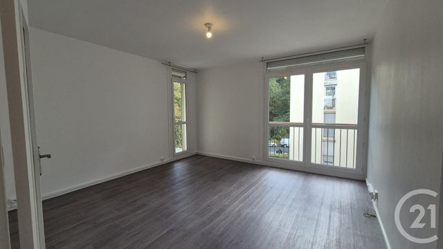 Appartement T3 à louer - 3 pièces - 61.46 m2 - AVON - 77 - ILE-DE-FRANCE - Century 21 Agence Babut