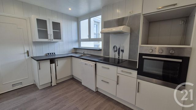 Appartement T3 à louer - 3 pièces - 61.46 m2 - AVON - 77 - ILE-DE-FRANCE - Century 21 Agence Babut