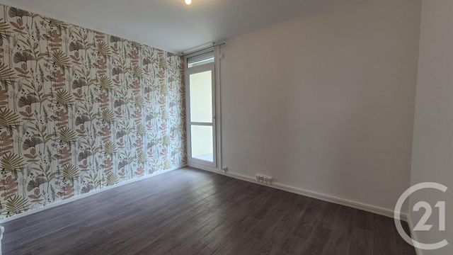 Appartement T3 à louer - 3 pièces - 61.46 m2 - AVON - 77 - ILE-DE-FRANCE - Century 21 Agence Babut