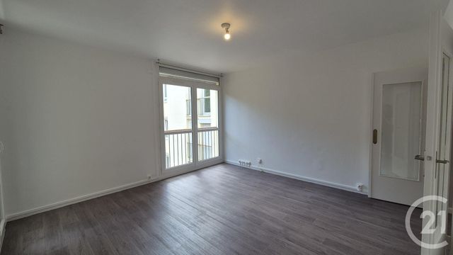 Appartement T3 à louer - 3 pièces - 61.46 m2 - AVON - 77 - ILE-DE-FRANCE - Century 21 Agence Babut