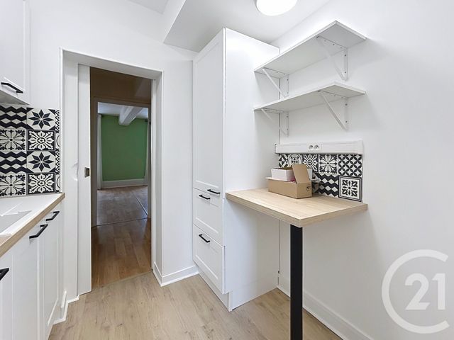 Appartement 2 pièces à louer - 2 pièces - 47.88 m2 - FONTAINEBLEAU - 77 - ILE-DE-FRANCE - Century 21 Agence Babut