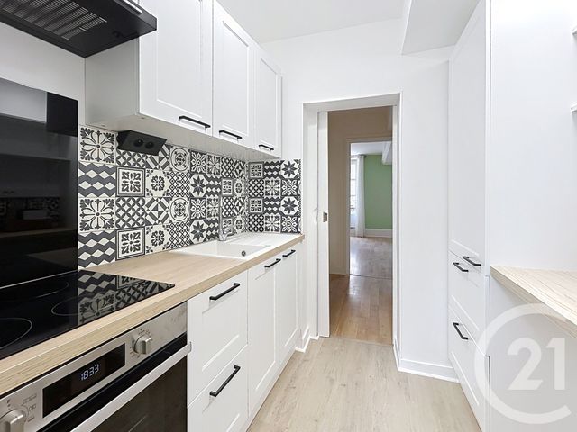 Appartement 2 pièces à louer - 2 pièces - 47.88 m2 - FONTAINEBLEAU - 77 - ILE-DE-FRANCE - Century 21 Agence Babut