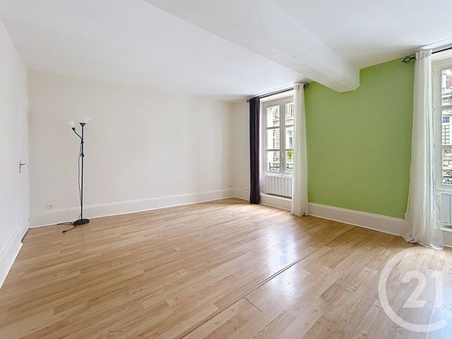 Appartement 2 pièces à louer - 2 pièces - 47.88 m2 - FONTAINEBLEAU - 77 - ILE-DE-FRANCE - Century 21 Agence Babut
