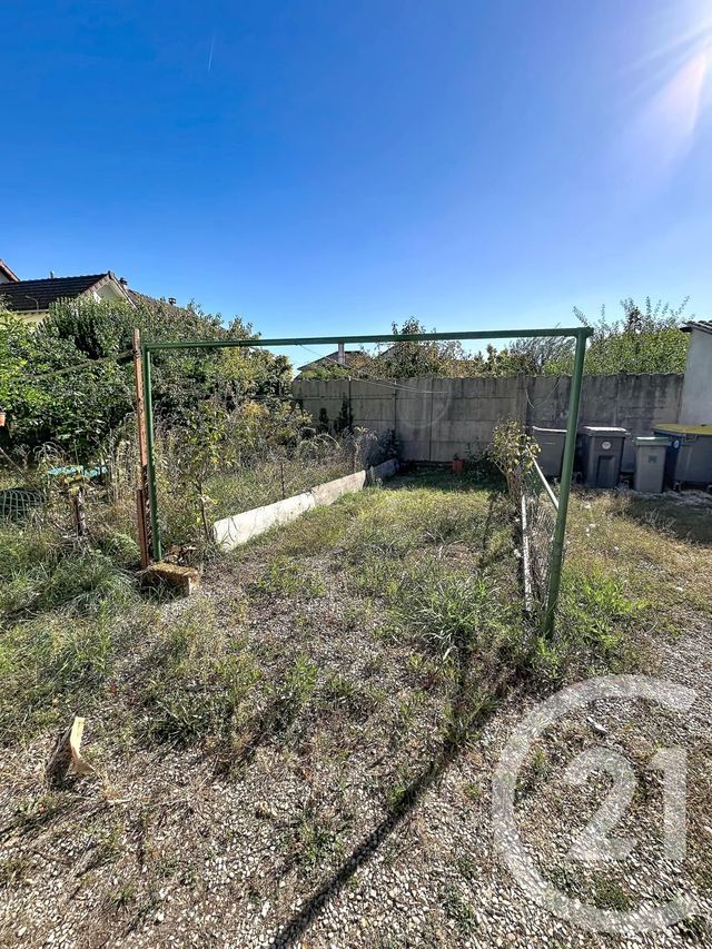 Appartement 2 pièces à vendre - 2 pièces - 35.51 m2 - AVON - 77 - ILE-DE-FRANCE - Century 21 Agence Babut