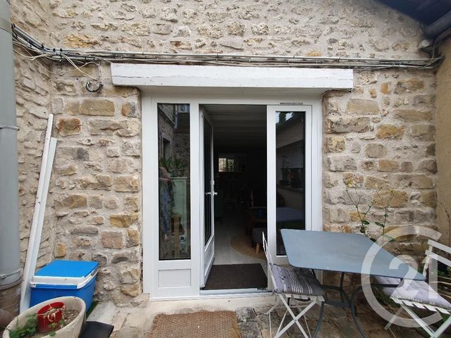 Appartement 2 pièces à louer - 2 pièces - 17.0 m2 - FONTAINEBLEAU - 77 - ILE-DE-FRANCE - Century 21 Agence Babut