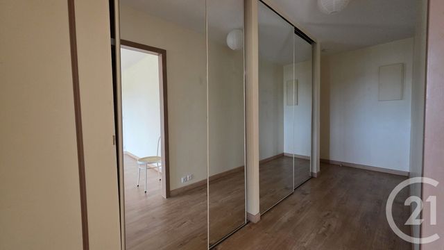 Appartement 3 pièces à louer - 3 pièces - 68.64 m2 - FONTAINEBLEAU - 77 - ILE-DE-FRANCE - Century 21 Agence Babut