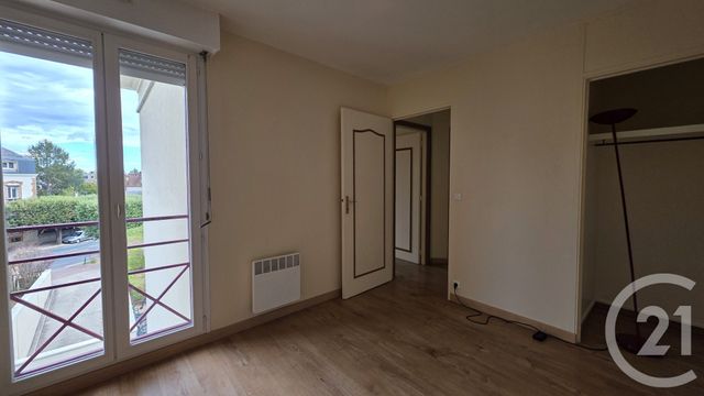 Appartement 3 pièces à louer - 3 pièces - 68.64 m2 - FONTAINEBLEAU - 77 - ILE-DE-FRANCE - Century 21 Agence Babut