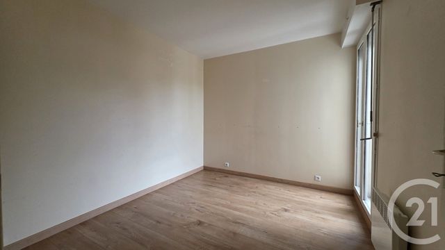 Appartement 3 pièces à louer - 3 pièces - 68.64 m2 - FONTAINEBLEAU - 77 - ILE-DE-FRANCE - Century 21 Agence Babut
