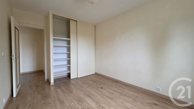Appartement 3 pièces à louer - 3 pièces - 68.64 m2 - FONTAINEBLEAU - 77 - ILE-DE-FRANCE - Century 21 Agence Babut