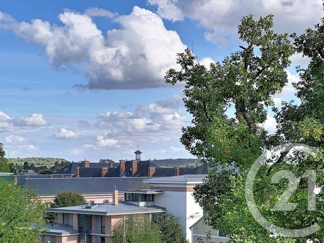 Appartement 4 pièces à vendre - 4 pièces - 79.59 m2 - FONTAINEBLEAU - 77 - ILE-DE-FRANCE - Century 21 Agence Babut