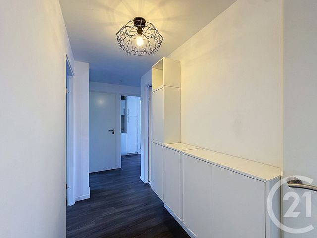 Appartement 4 pièces à vendre - 4 pièces - 79.59 m2 - FONTAINEBLEAU - 77 - ILE-DE-FRANCE - Century 21 Agence Babut