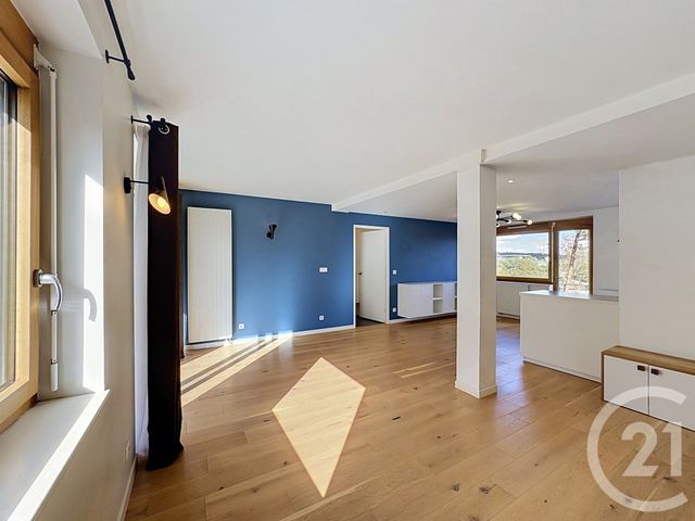 Appartement 4 pièces à vendre - 4 pièces - 79.59 m2 - FONTAINEBLEAU - 77 - ILE-DE-FRANCE - Century 21 Agence Babut
