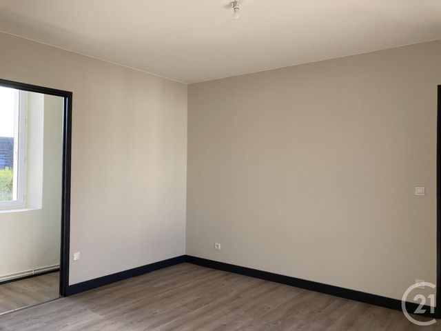 Appartement 2 pièces à louer - 2 pièces - 48.74 m2 - AVON - 77 - ILE-DE-FRANCE - Century 21 Agence Babut