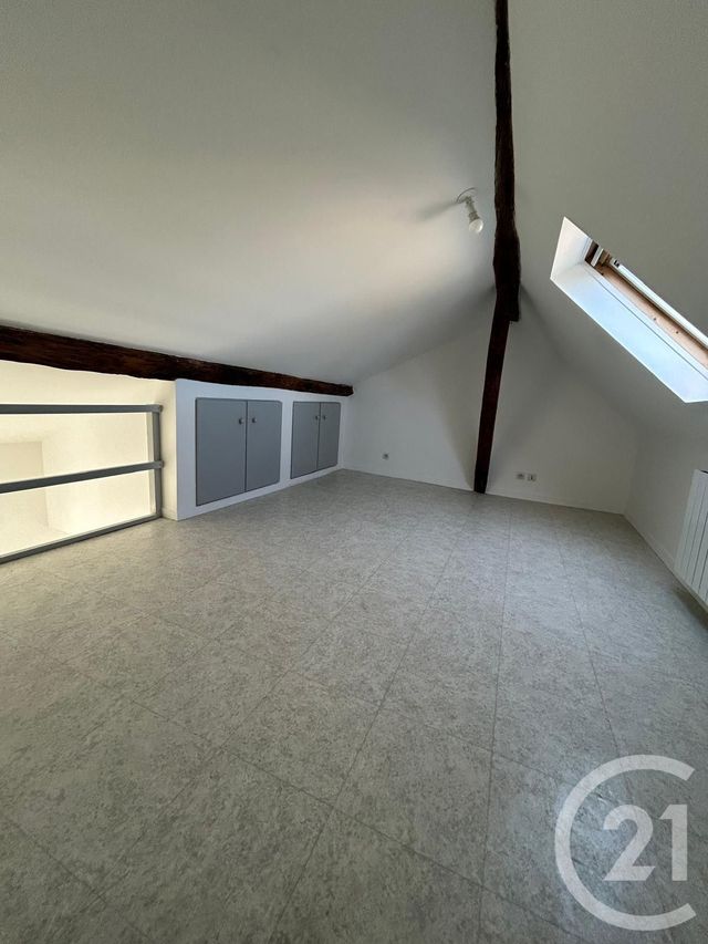 Appartement Studio à louer - 1 pièce - 20.79 m2 - MELUN - 77 - ILE-DE-FRANCE - Century 21 Agence Babut