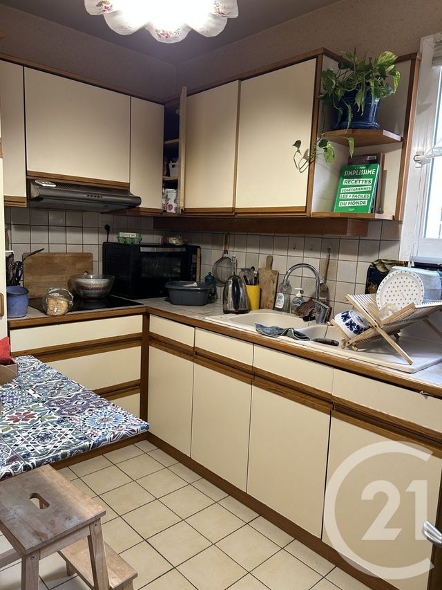 Appartement 2 pièces à louer - 2 pièces - 43.35 m2 - FONTAINEBLEAU - 77 - ILE-DE-FRANCE - Century 21 Agence Babut