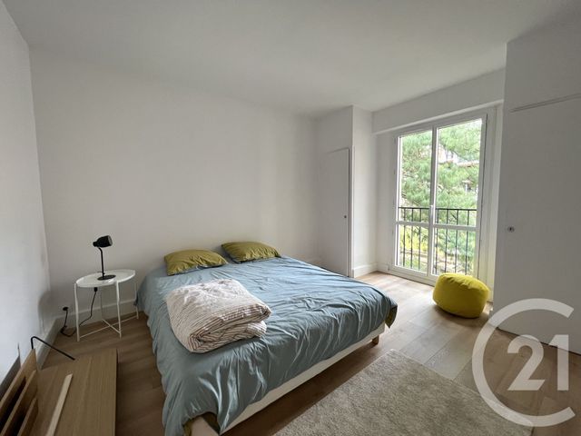 Appartement 3 pièces à louer - 3 pièces - 60.02 m2 - AVON - 77 - ILE-DE-FRANCE - Century 21 Agence Babut