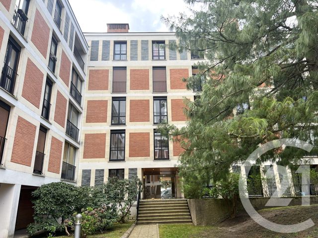 Appartement 3 pièces à louer - 3 pièces - 60.02 m2 - AVON - 77 - ILE-DE-FRANCE - Century 21 Agence Babut