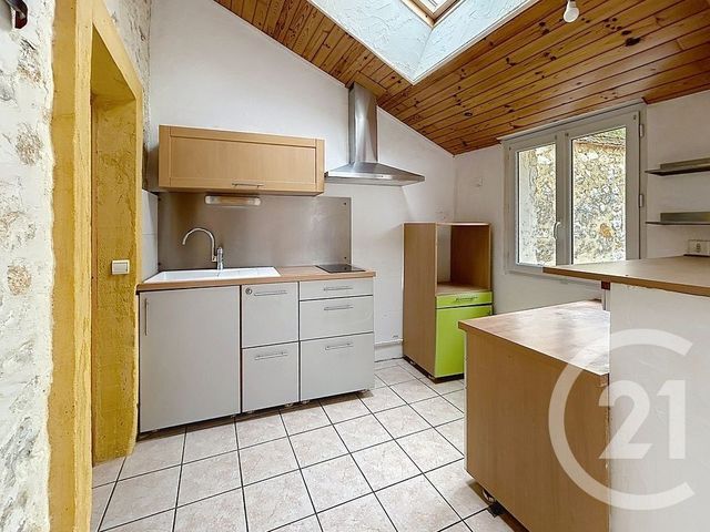 Appartement T3 à louer - 3 pièces - 53.57 m2 - THOMERY - 77 - ILE-DE-FRANCE - Century 21 Agence Babut