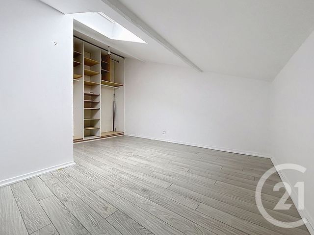 Appartement T3 à louer - 3 pièces - 53.57 m2 - THOMERY - 77 - ILE-DE-FRANCE - Century 21 Agence Babut
