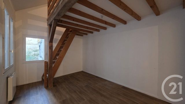 Appartement T1 à louer - 1 pièce - 53.71 m2 - FONTAINEBLEAU - 77 - ILE-DE-FRANCE - Century 21 Agence Babut