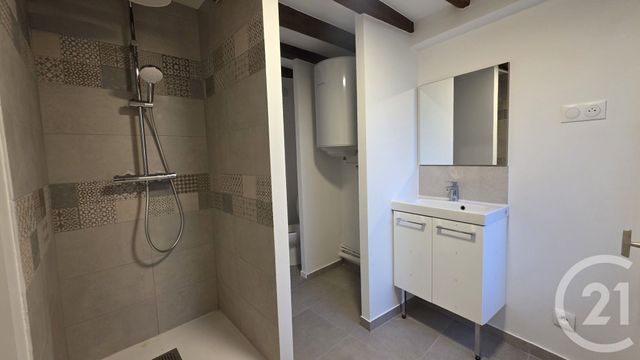 Appartement T1 à louer - 1 pièce - 53.71 m2 - FONTAINEBLEAU - 77 - ILE-DE-FRANCE - Century 21 Agence Babut