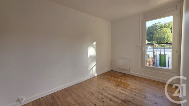 maison à louer - 5 pièces - 89.32 m2 - AVON - 77 - ILE-DE-FRANCE - Century 21 Agence Babut